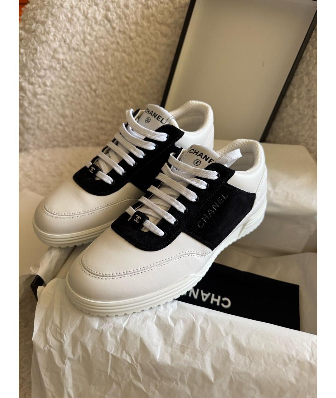 CHANEL Белые кожаные кроссовки, фото 7