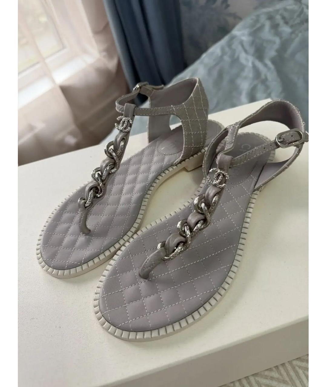 CHANEL Серые кожаные сандалии, фото 6