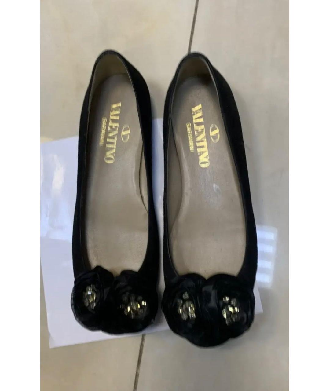VALENTINO Черные замшевые балетки, фото 2