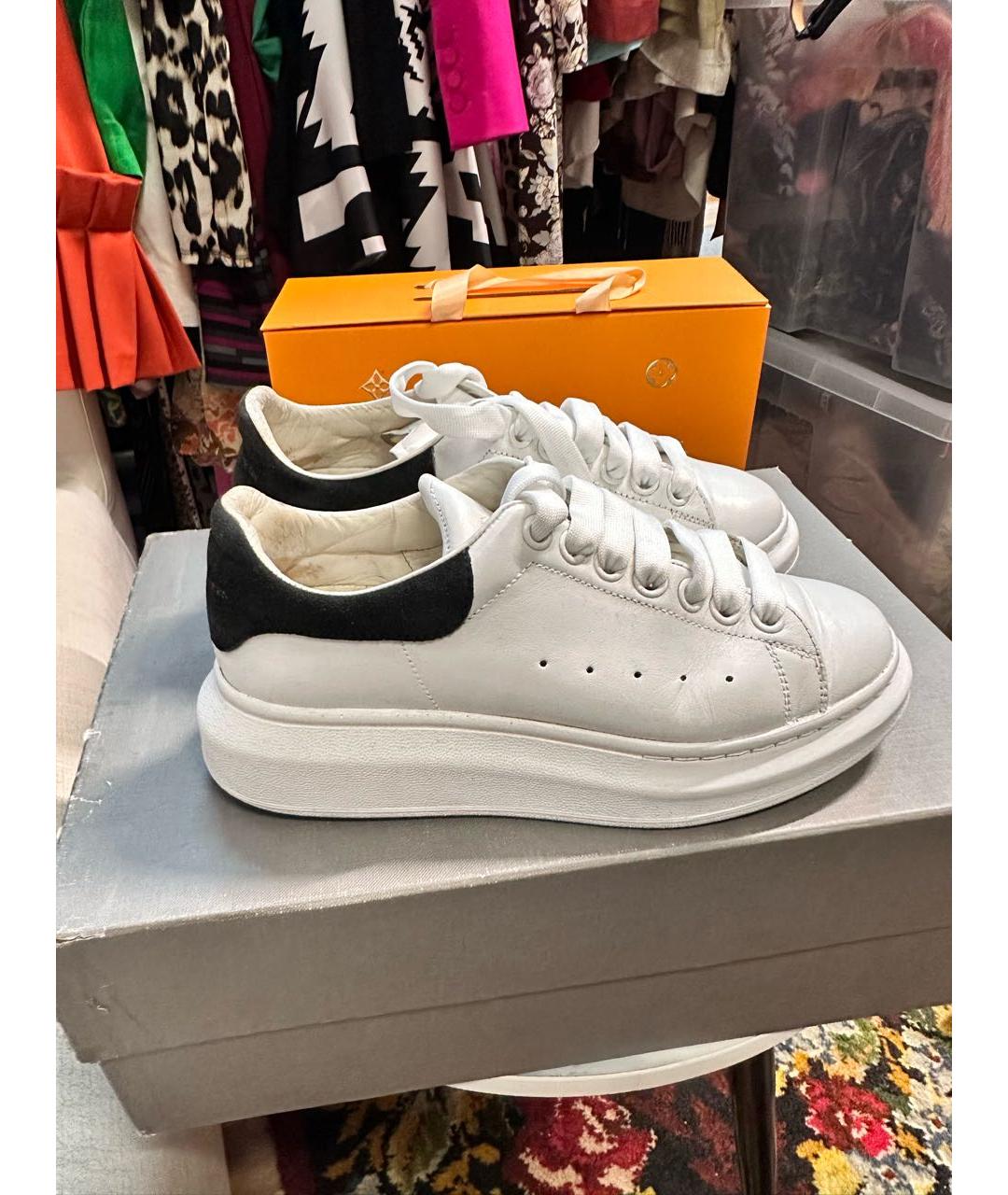 ALEXANDER MCQUEEN Белые кожаные кеды, фото 8