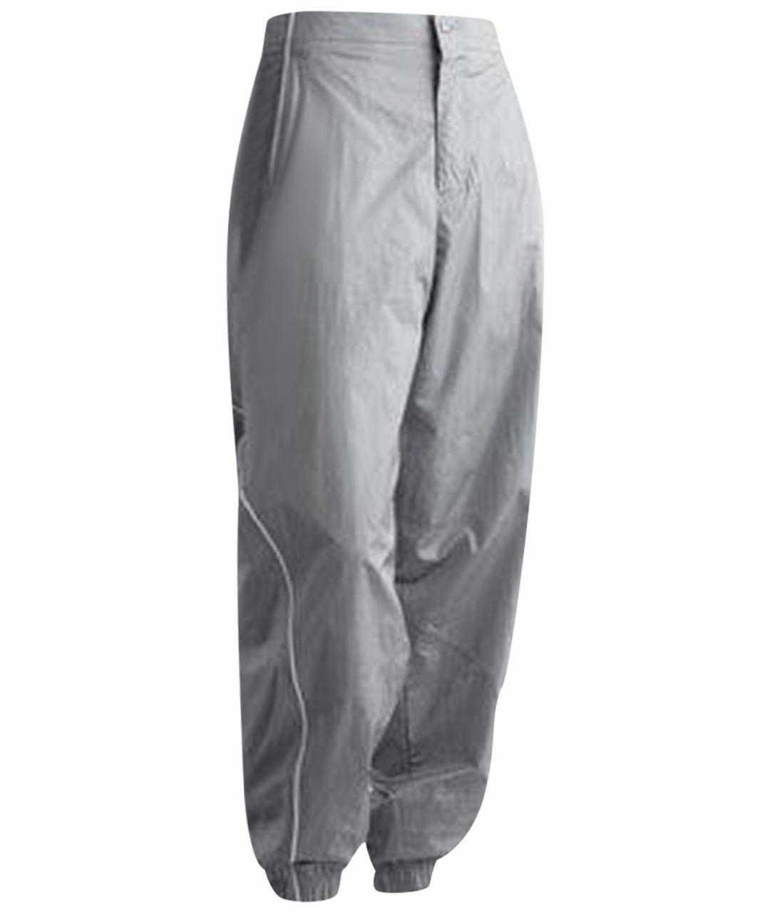 NIKE Серебряные синтетические спортивные брюки и шорты, фото 1