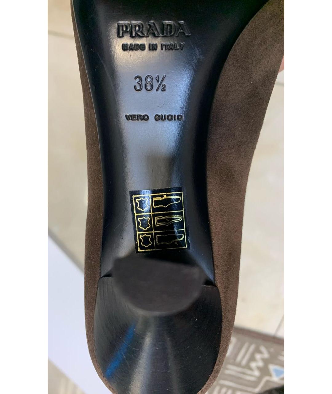 PRADA Коричневые замшевые туфли, фото 4