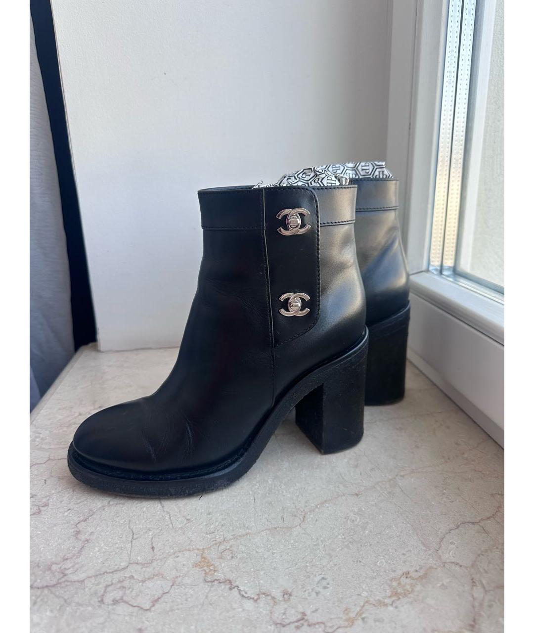 CHANEL Черные кожаные ботильоны, фото 7