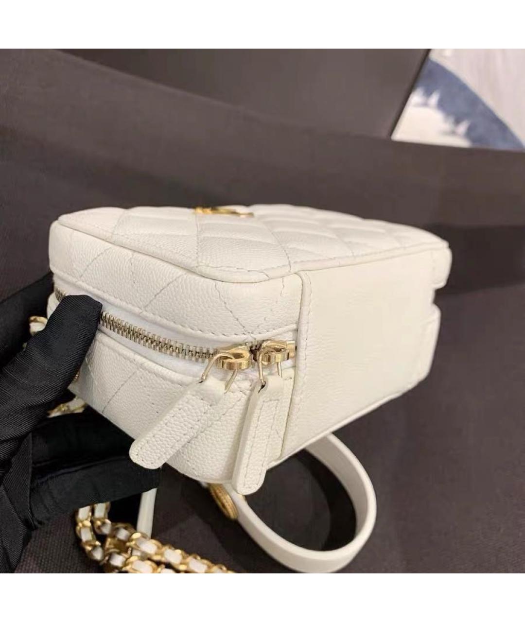 CHANEL Белая кожаная сумка через плечо, фото 5