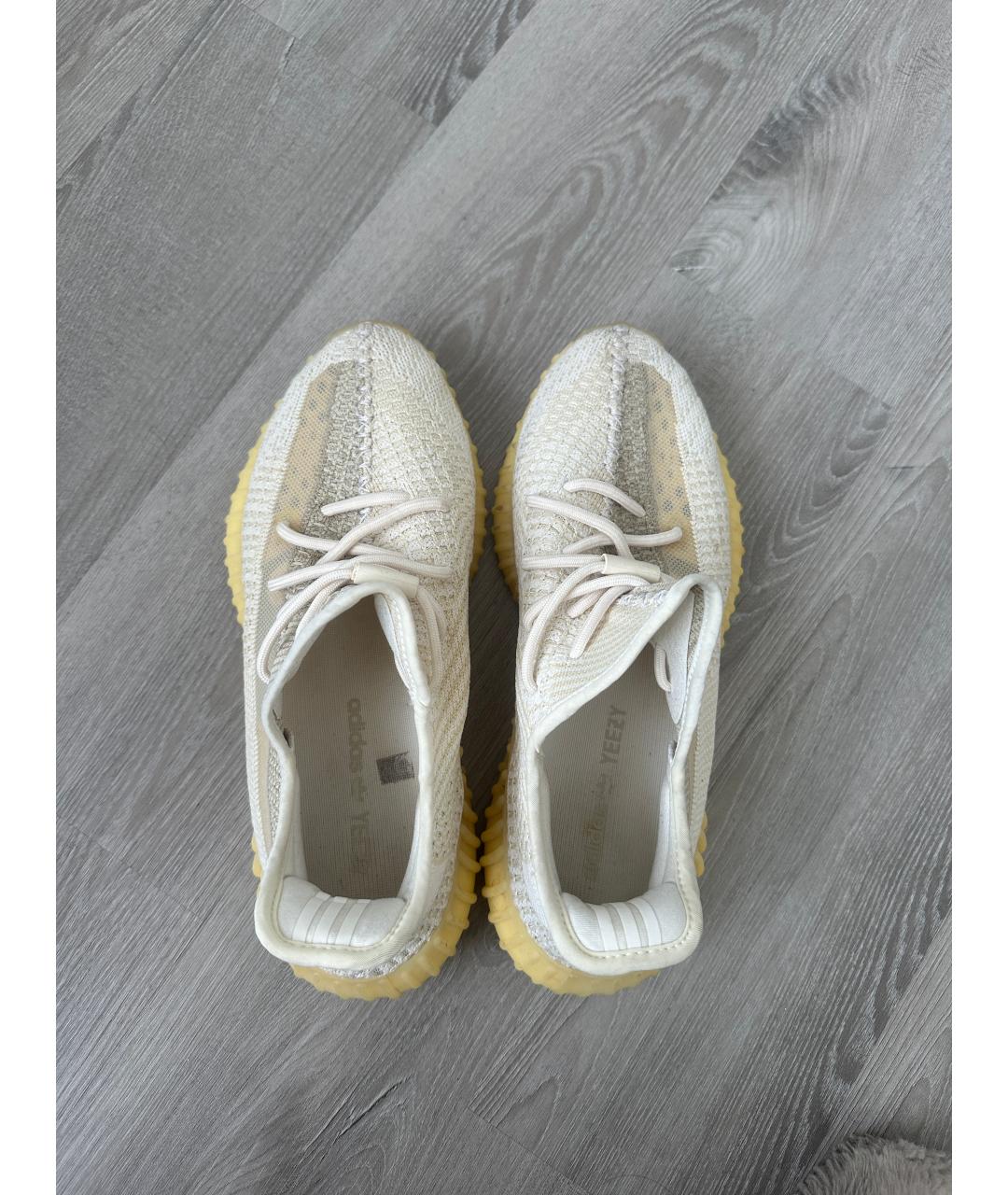 ADIDAS YEEZY Бежевые текстильные низкие кроссовки / кеды, фото 3