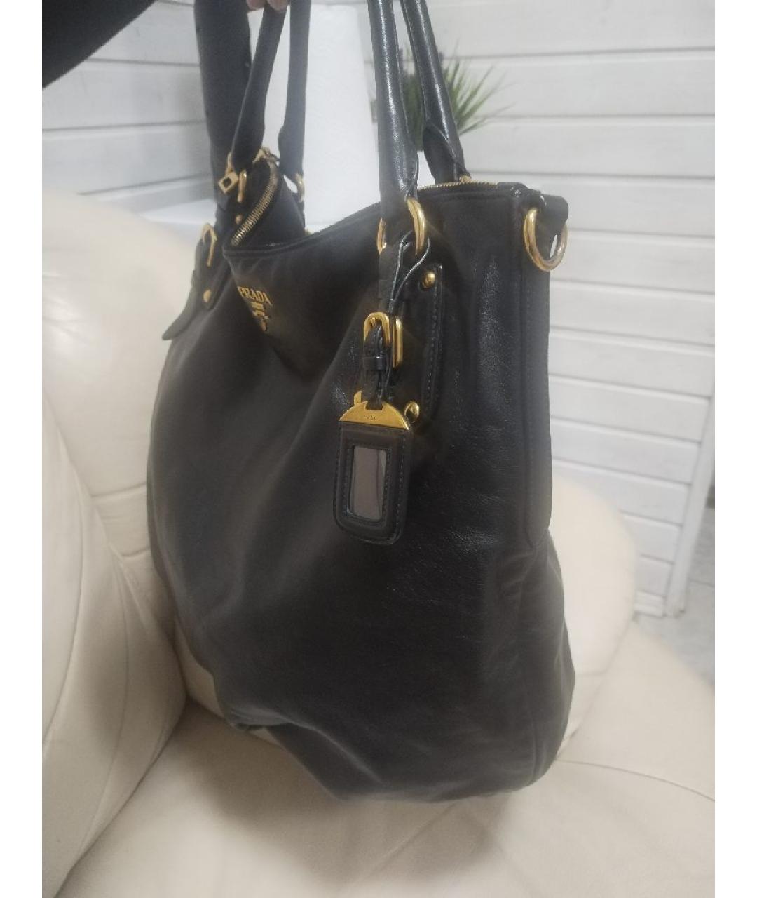 PRADA Черная кожаная сумка через плечо, фото 2