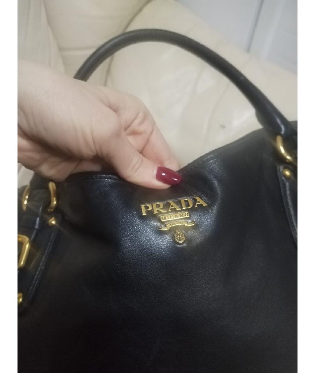 PRADA Черная кожаная сумка через плечо, фото 5