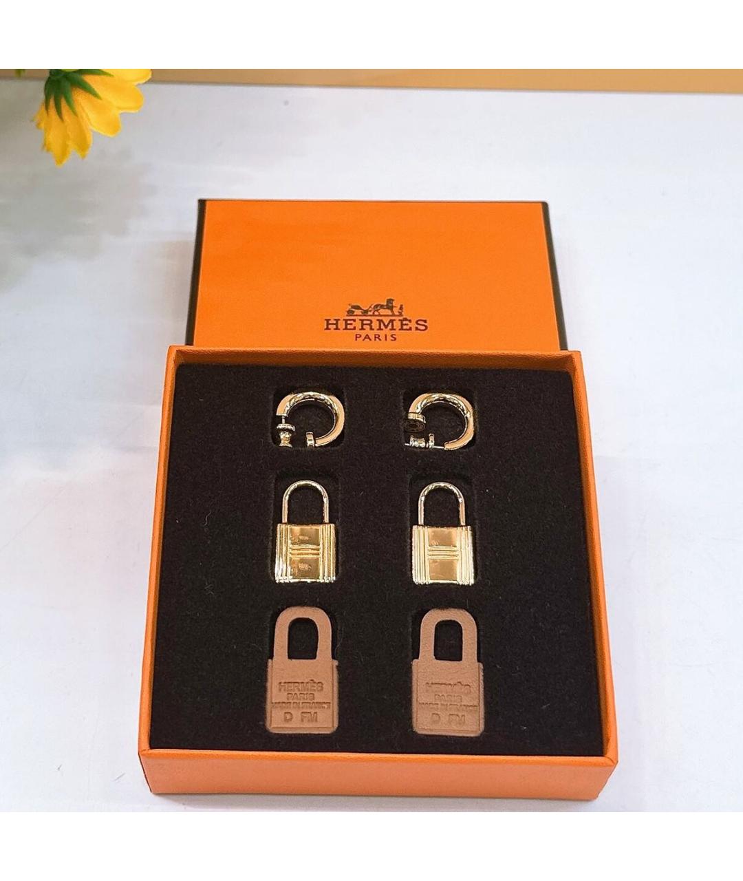 HERMES Золотые металлические серьги, фото 2