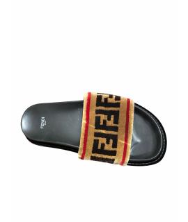 FENDI Сандалии