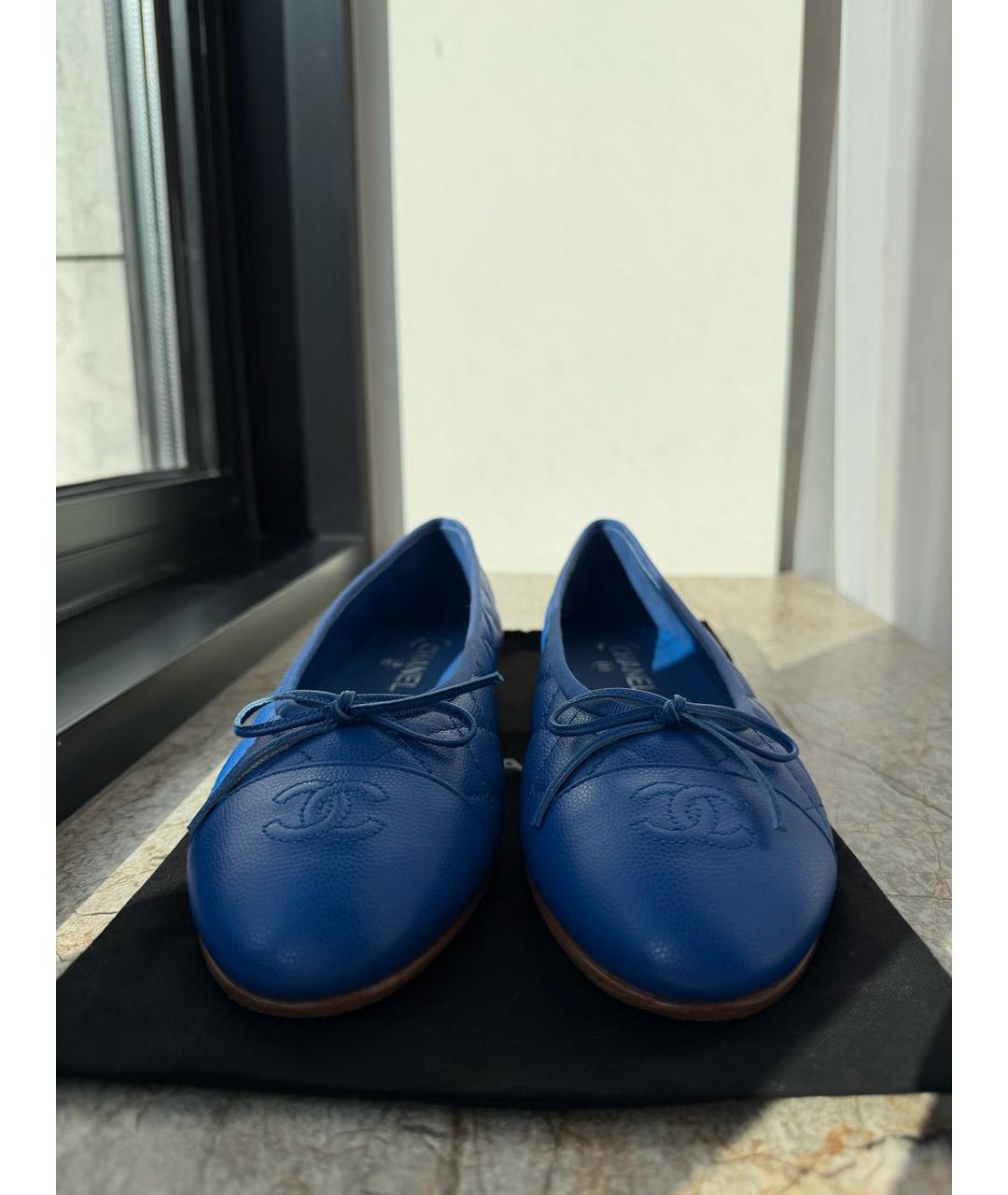 CHANEL Синие кожаные балетки, фото 2