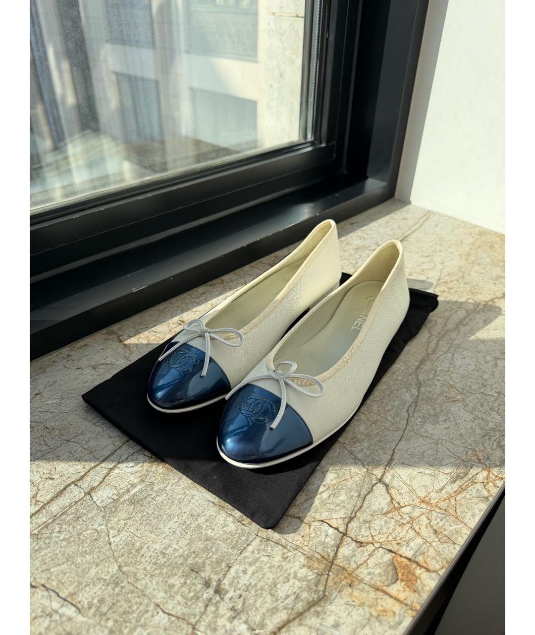 CHANEL Белые кожаные балетки, фото 6