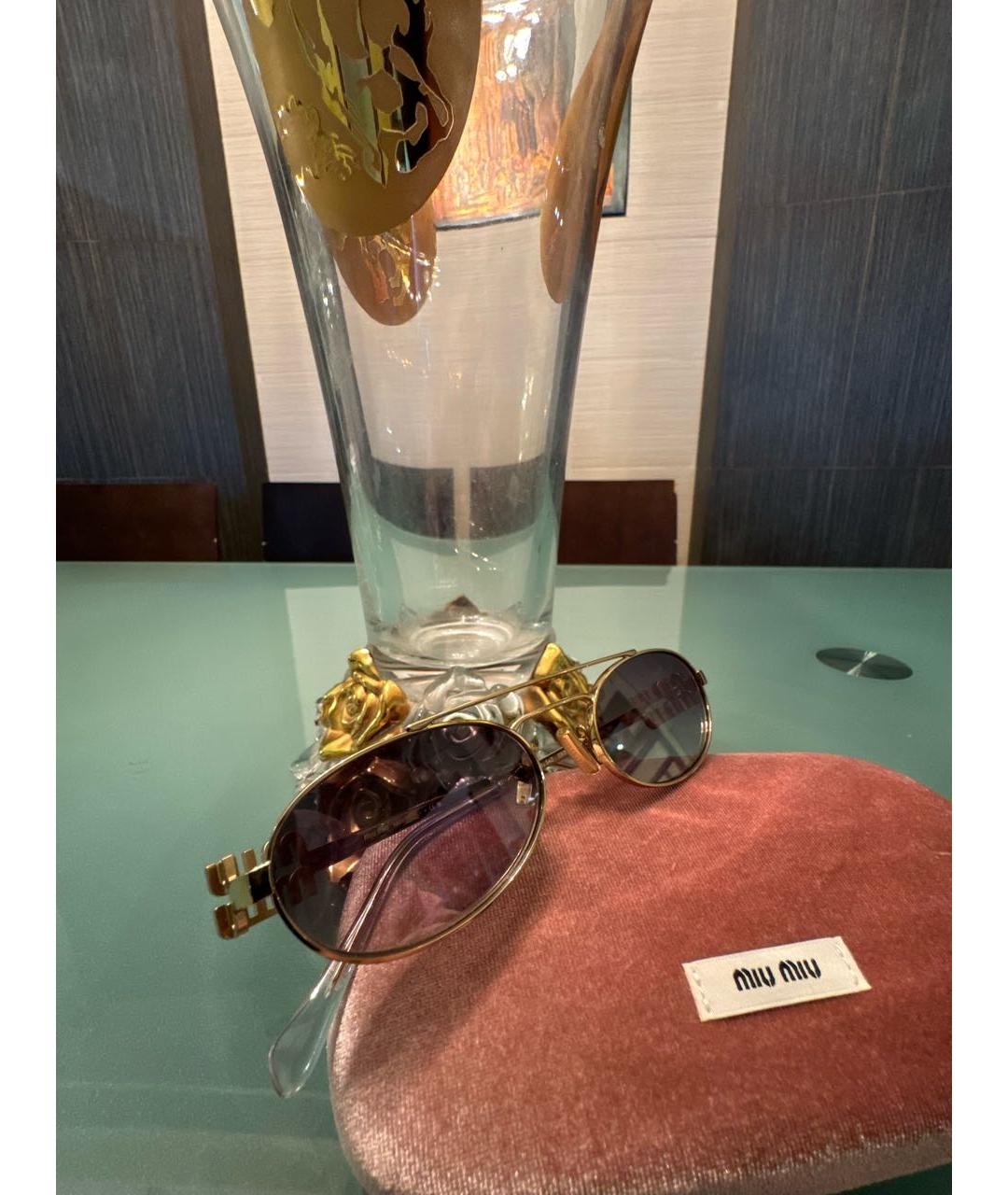 MIU MIU Золотые металлические солнцезащитные очки, фото 5