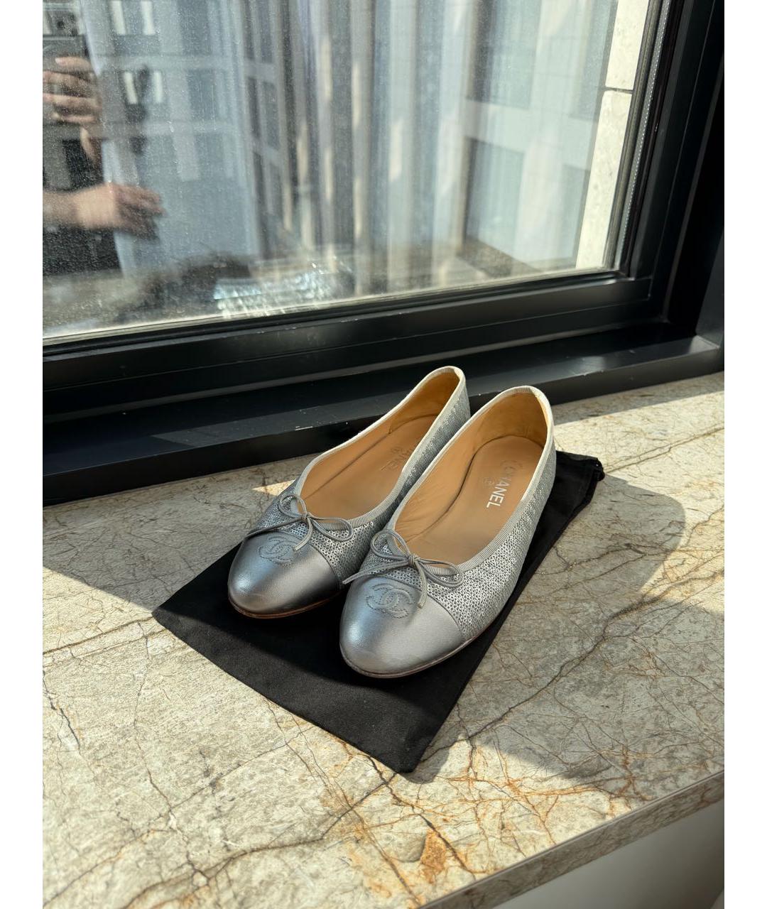 CHANEL Серебряные кожаные балетки, фото 6