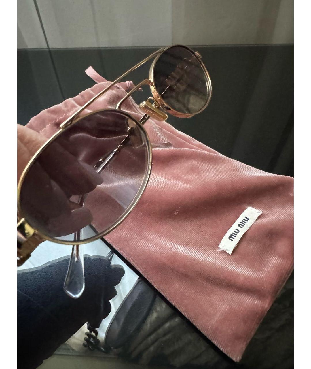 MIU MIU Золотые металлические солнцезащитные очки, фото 3