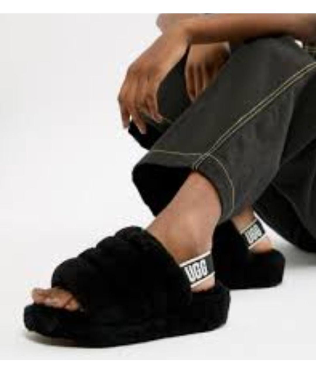 UGG AUSTRALIA Черные сандалии, фото 2