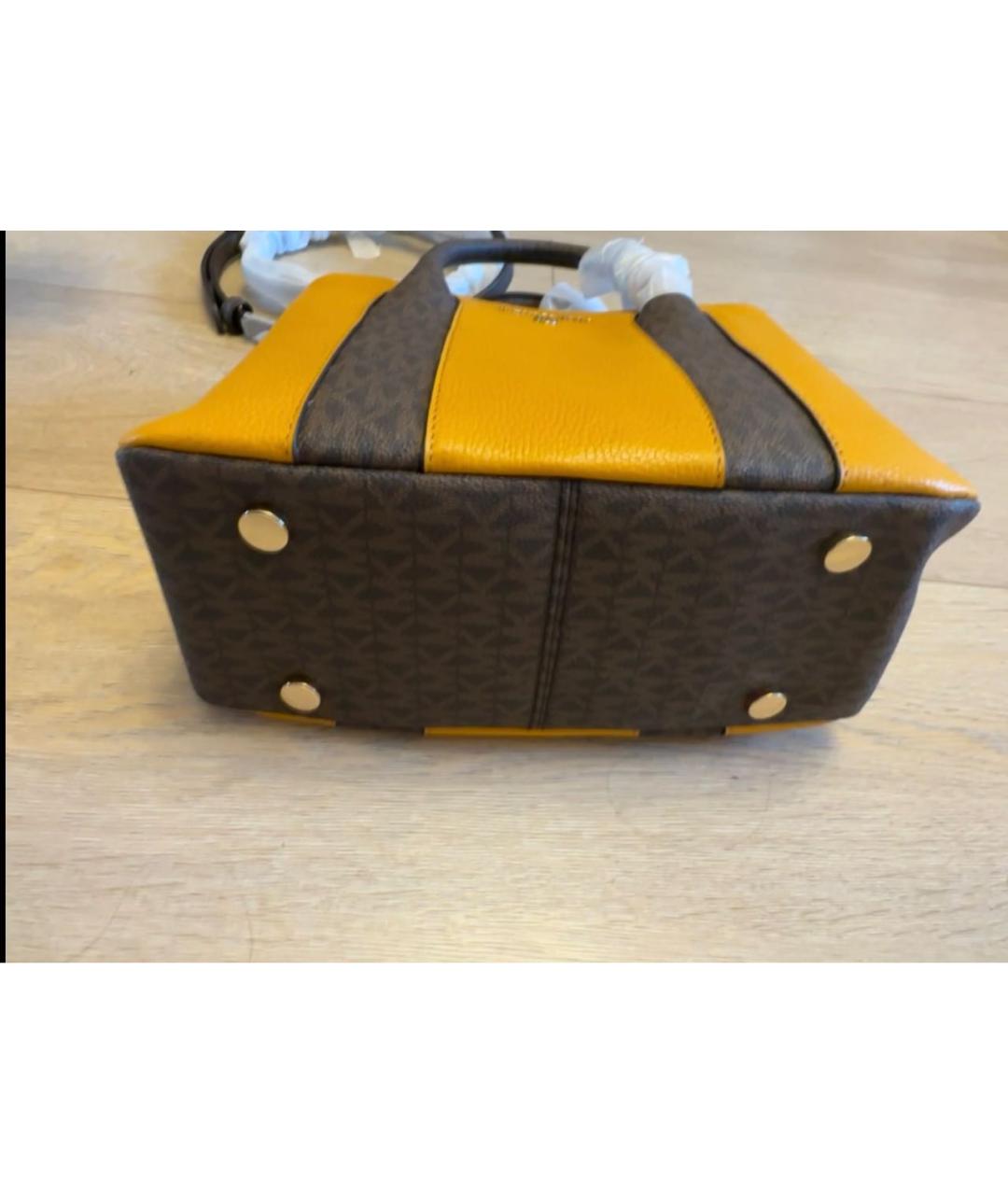 MICHAEL KORS Желтая кожаная сумка с короткими ручками, фото 6