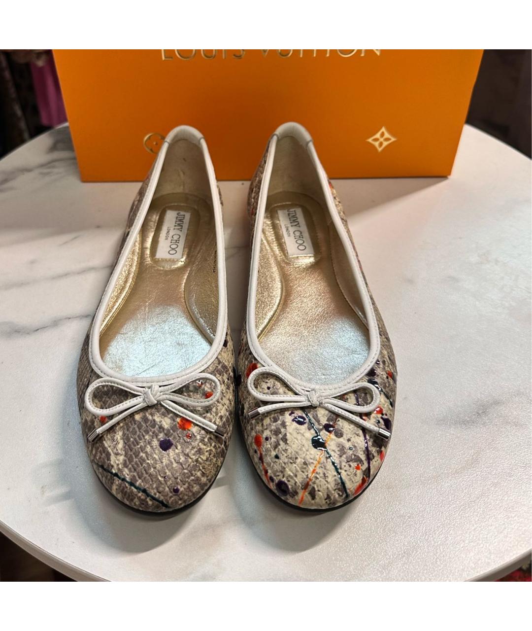 JIMMY CHOO Бежевые кожаные балетки, фото 7