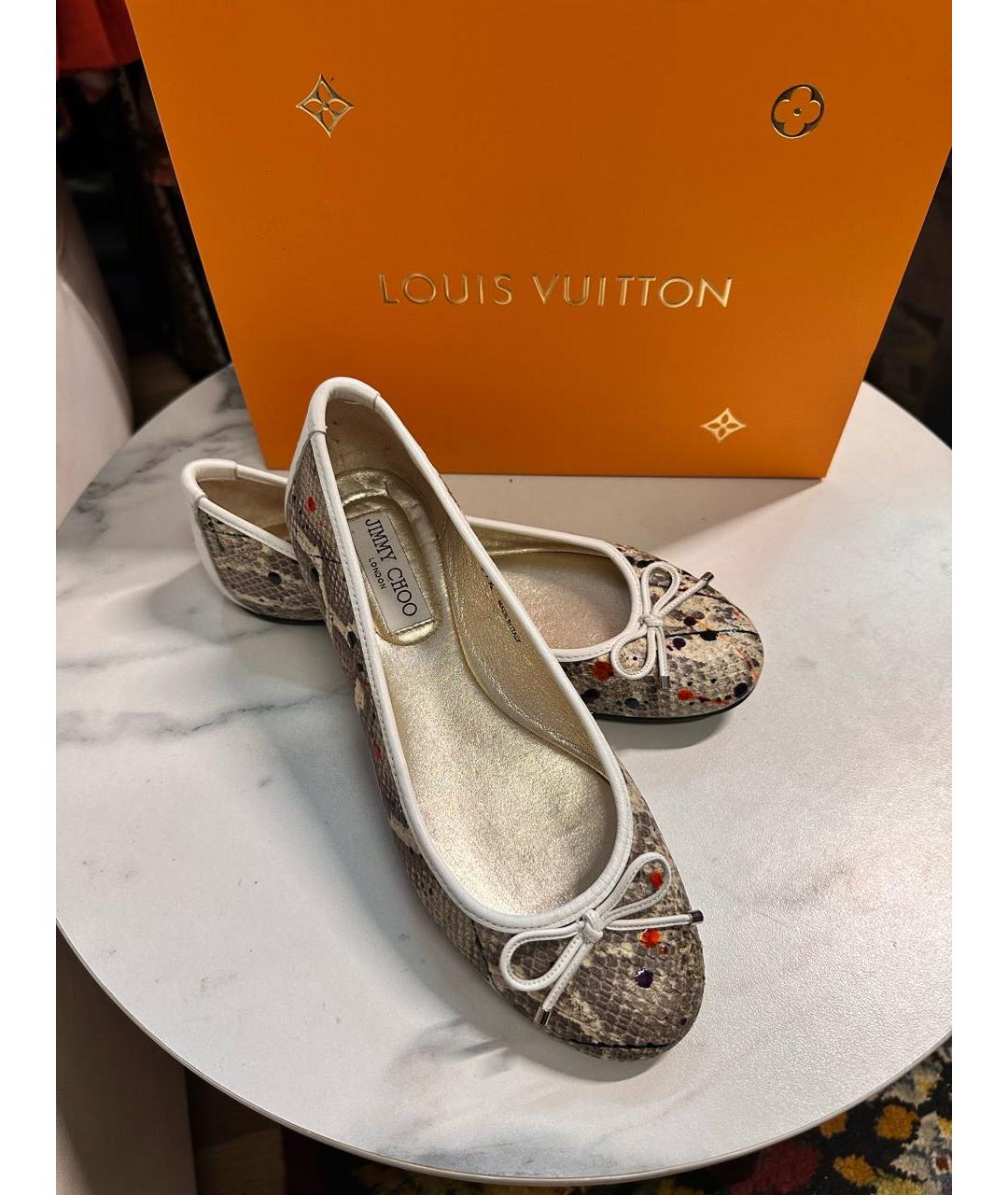 JIMMY CHOO Бежевые кожаные балетки, фото 6