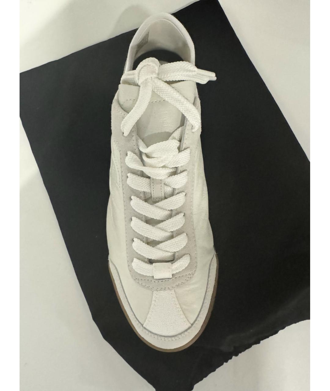 CHANEL Белые кожаные кроссовки, фото 2