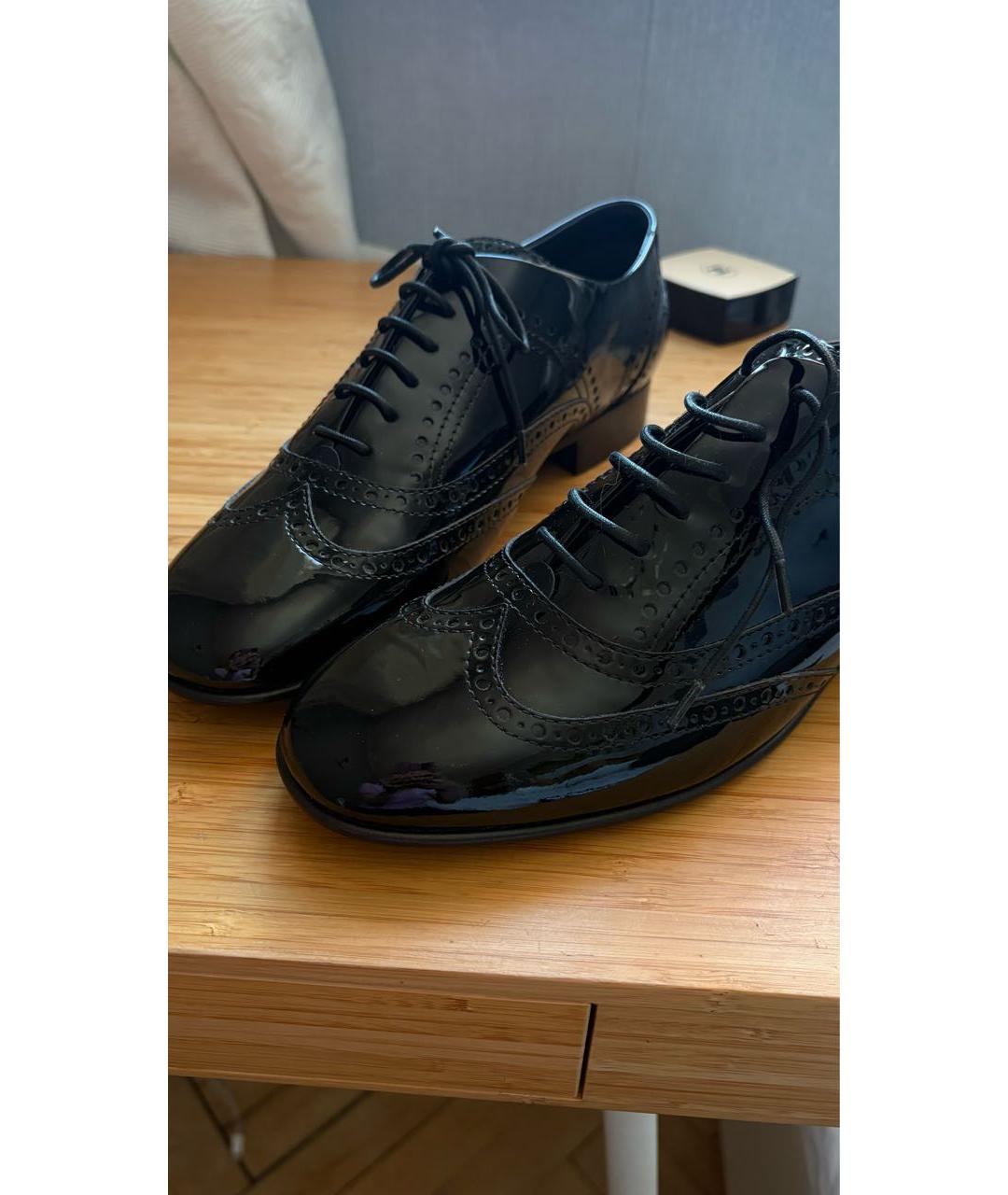 CHANEL Черные брогги и оксфорды из лакированной кожи, фото 7