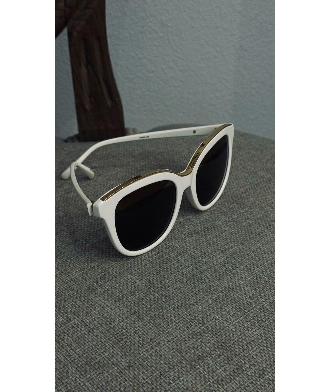 LINDA FARROW Белые пластиковые солнцезащитные очки, фото 2