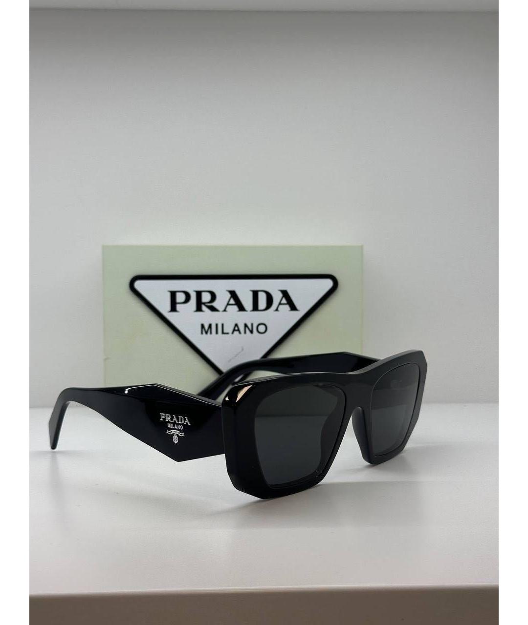 PRADA Черные солнцезащитные очки, фото 2