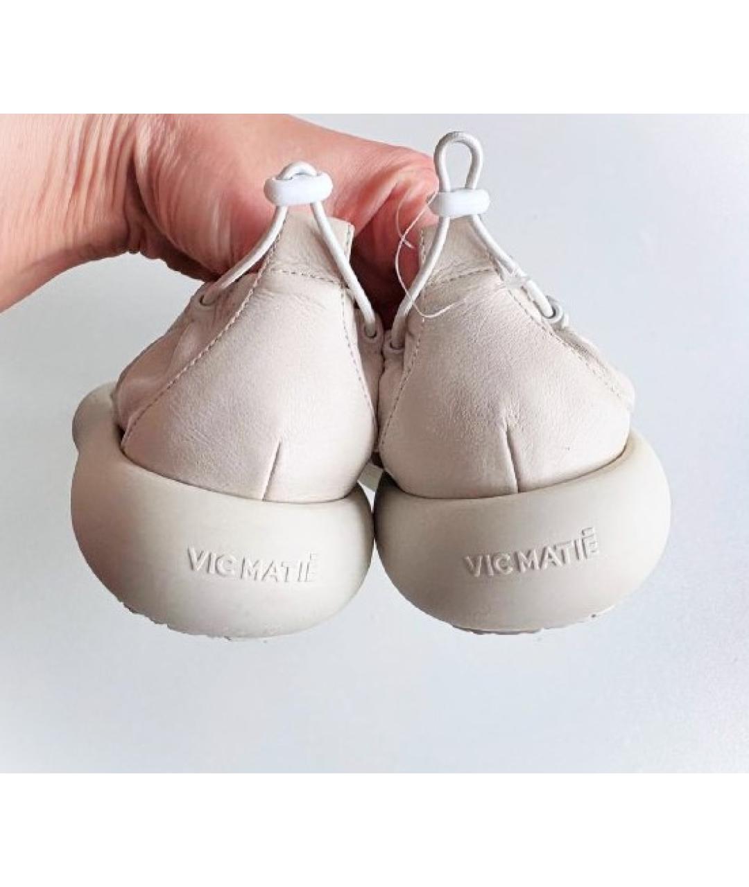 VIC MATIE Бежевые кожаные слипоны, фото 7