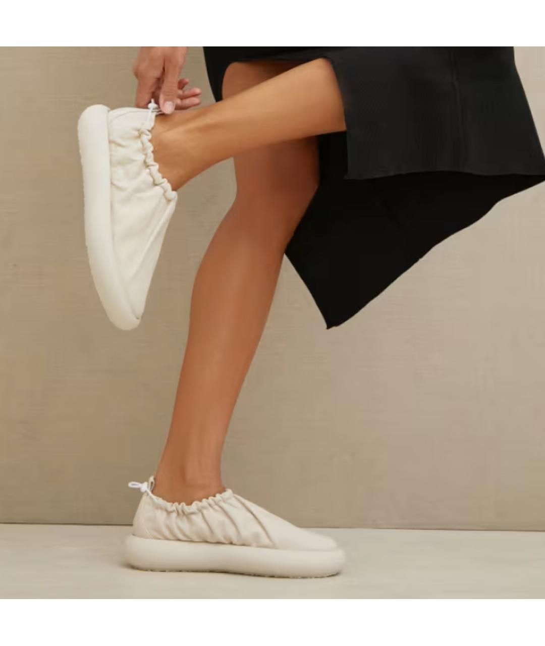 VIC MATIE Бежевые кожаные слипоны, фото 2