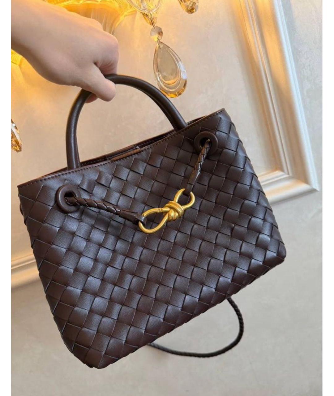 BOTTEGA VENETA Коричневая кожаная сумка с короткими ручками, фото 2