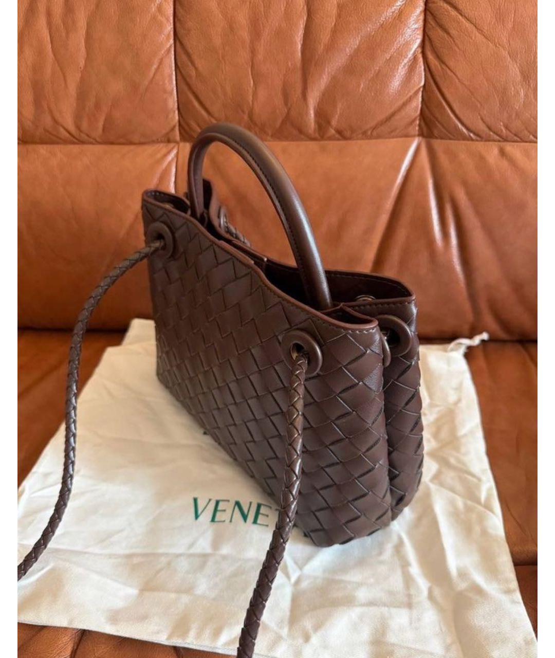 BOTTEGA VENETA Коричневая кожаная сумка с короткими ручками, фото 7