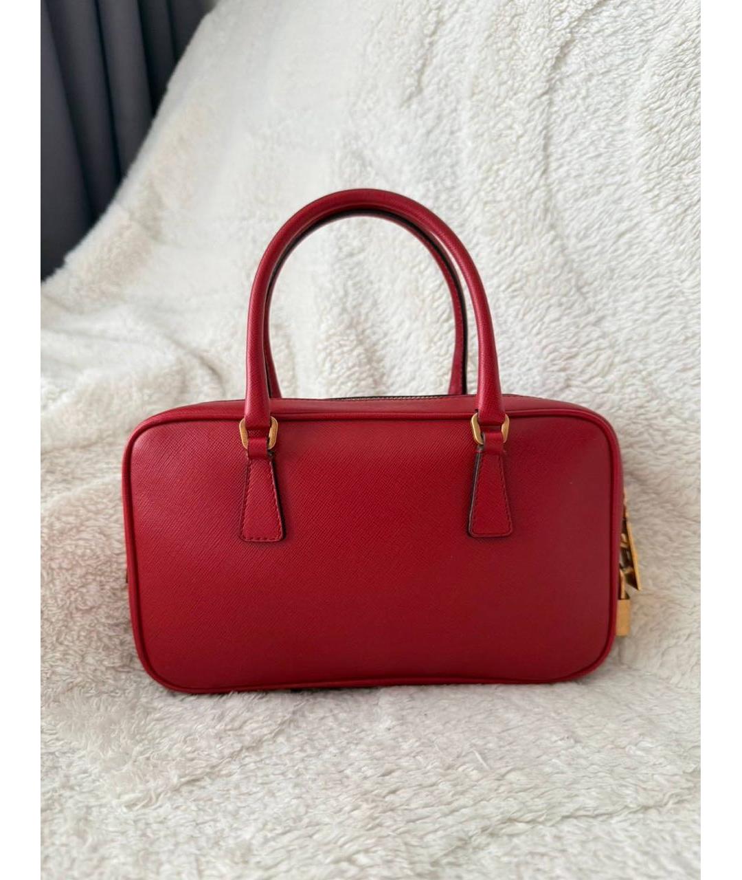 PRADA Красная кожаная сумка с короткими ручками, фото 5