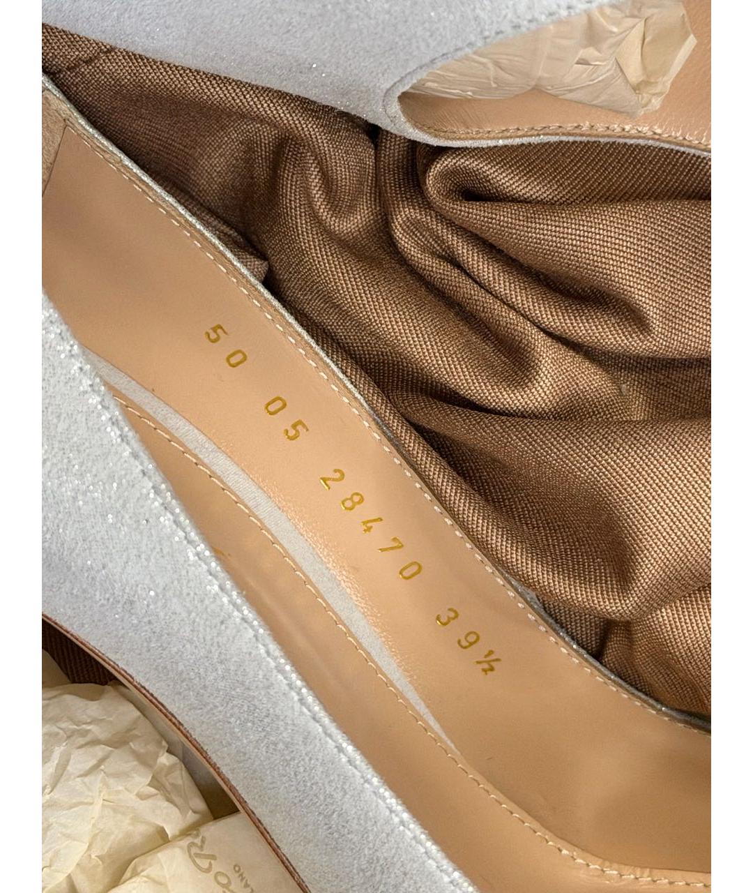 GIANVITO ROSSI Серебряные замшевые туфли, фото 5