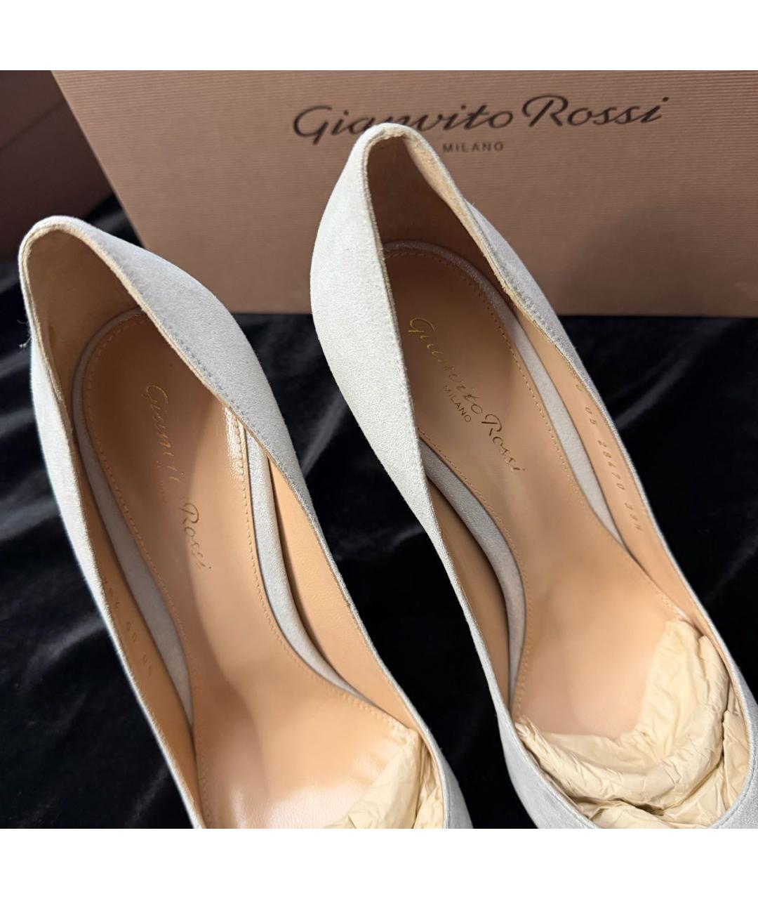 GIANVITO ROSSI Серебряные замшевые туфли, фото 3