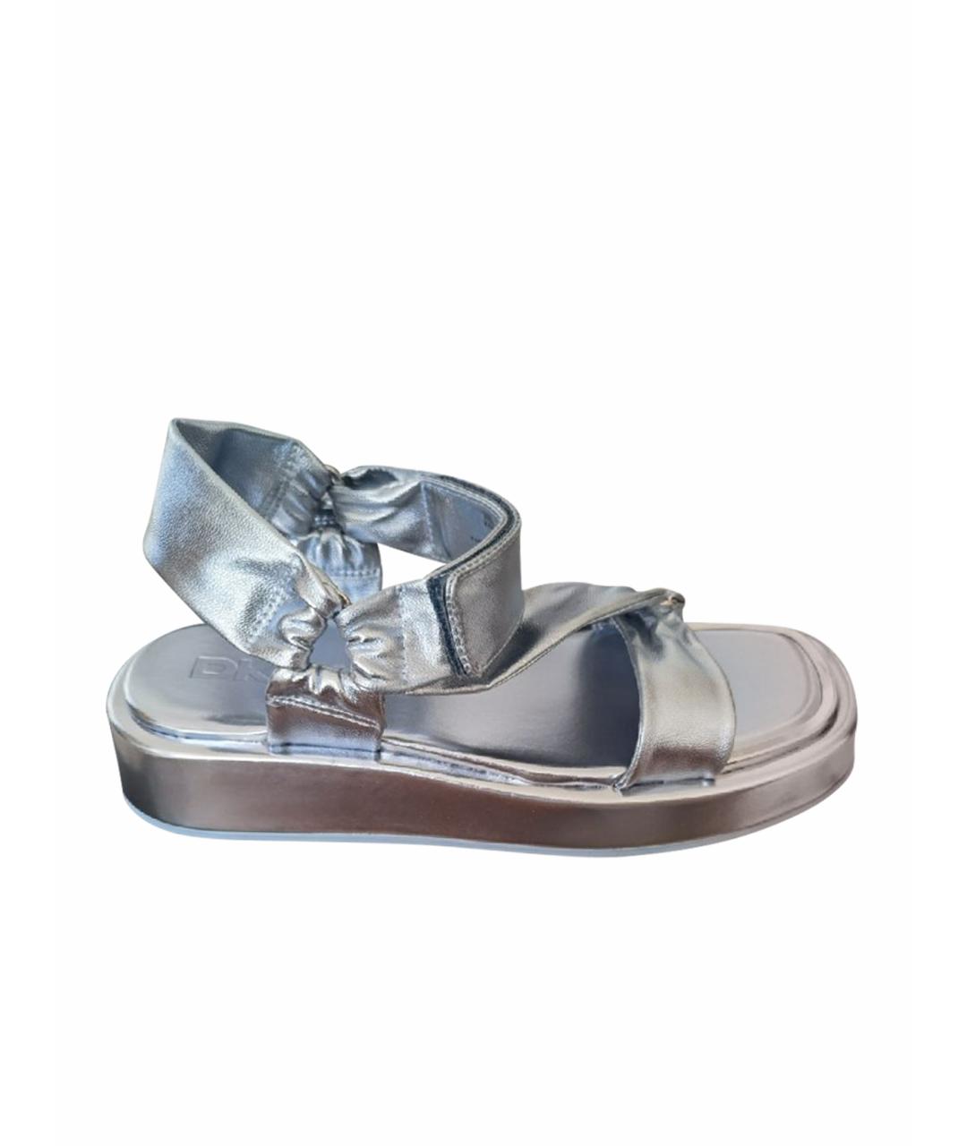 DKNY Серебряные босоножки из искусственной кожи, фото 1