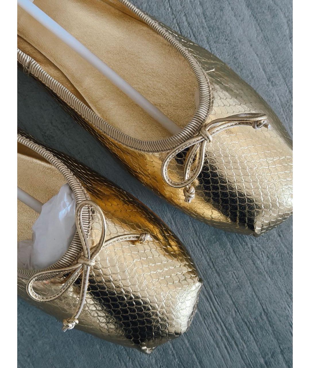 MIU MIU Золотые кожаные балетки, фото 3