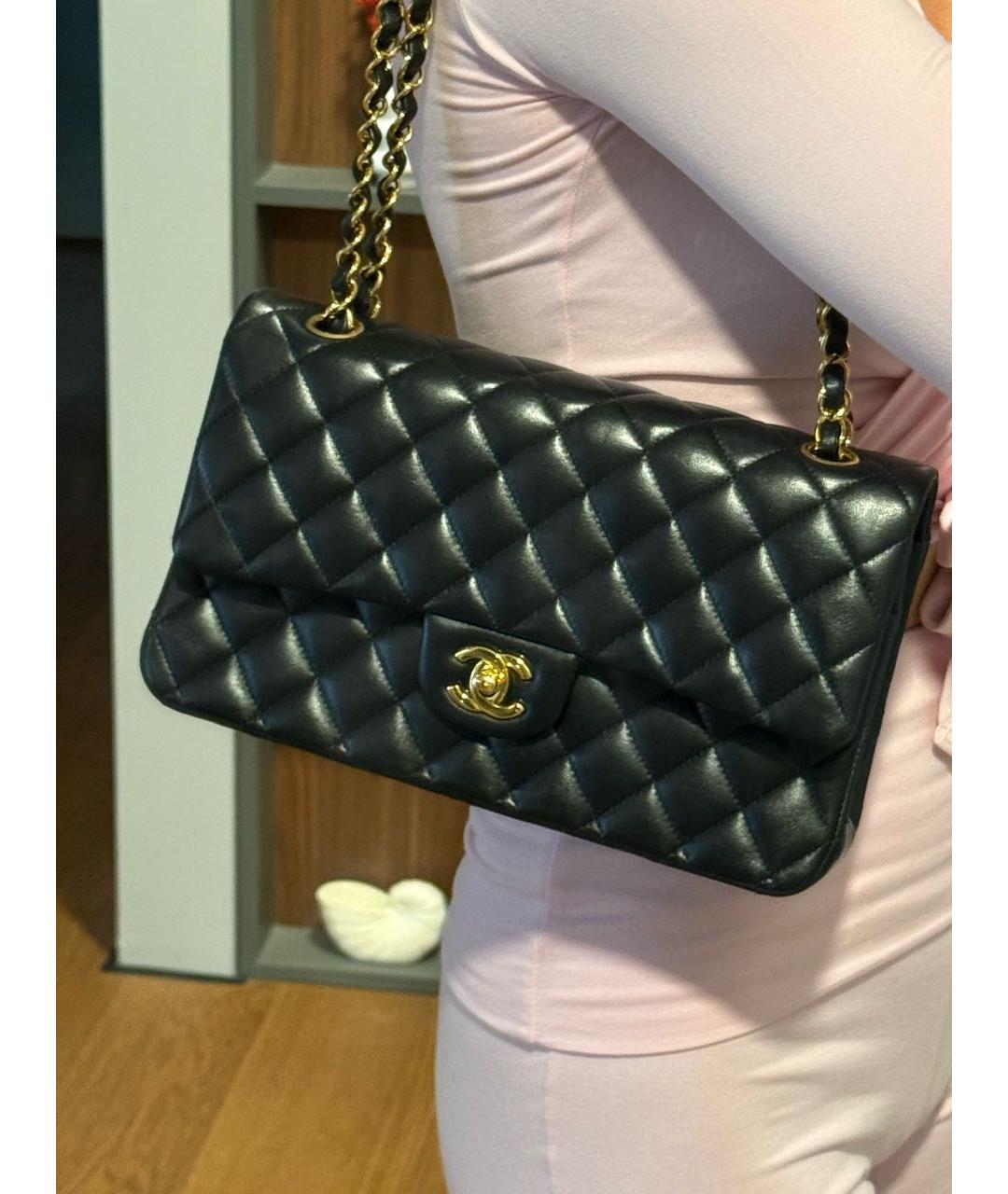 CHANEL Черная кожаная сумка через плечо, фото 5