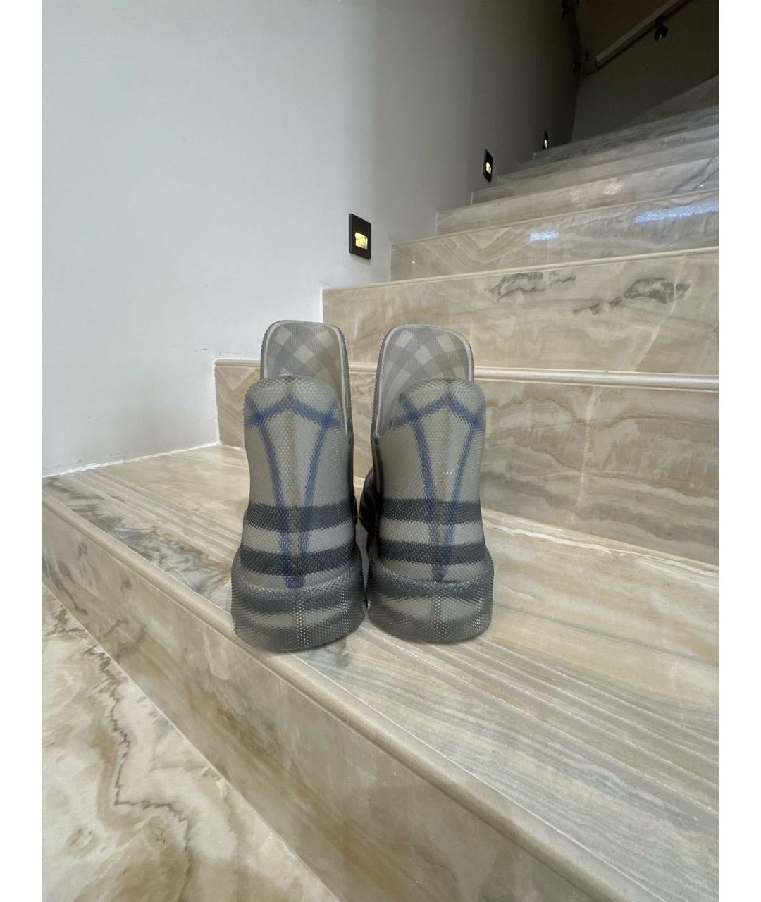 BURBERRY Антрацитовые резиновые полусапоги, фото 4