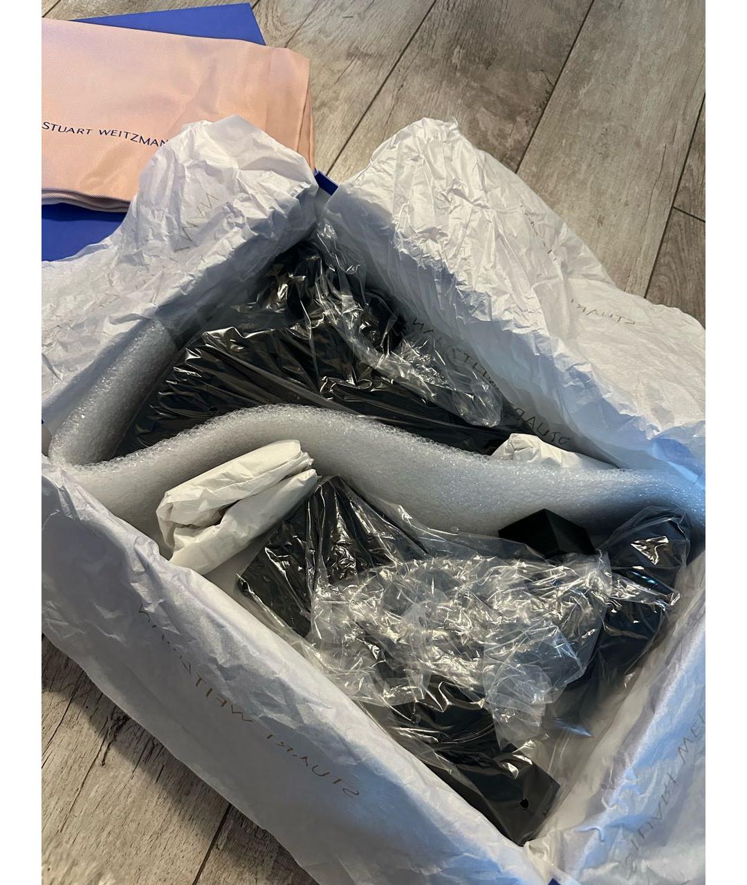 STUART WEITZMAN Черные замшевые ботильоны, фото 4