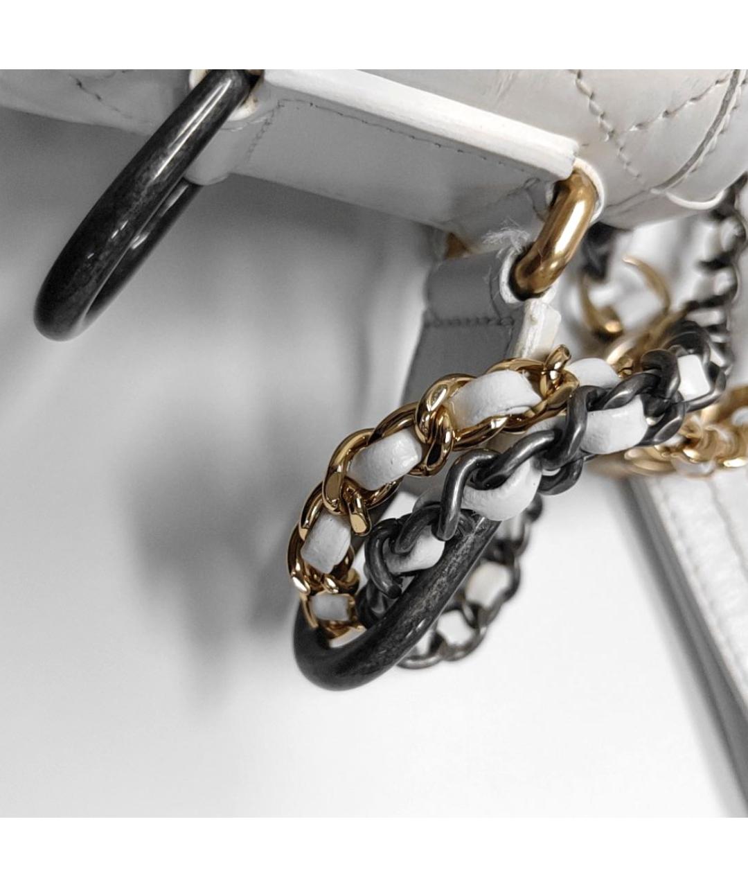 CHANEL Белая кожаная сумка через плечо, фото 7