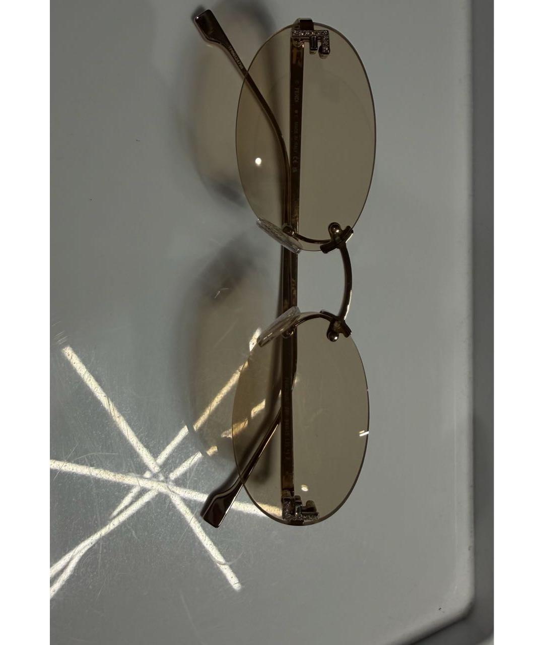 FENDI Бежевые металлические солнцезащитные очки, фото 9