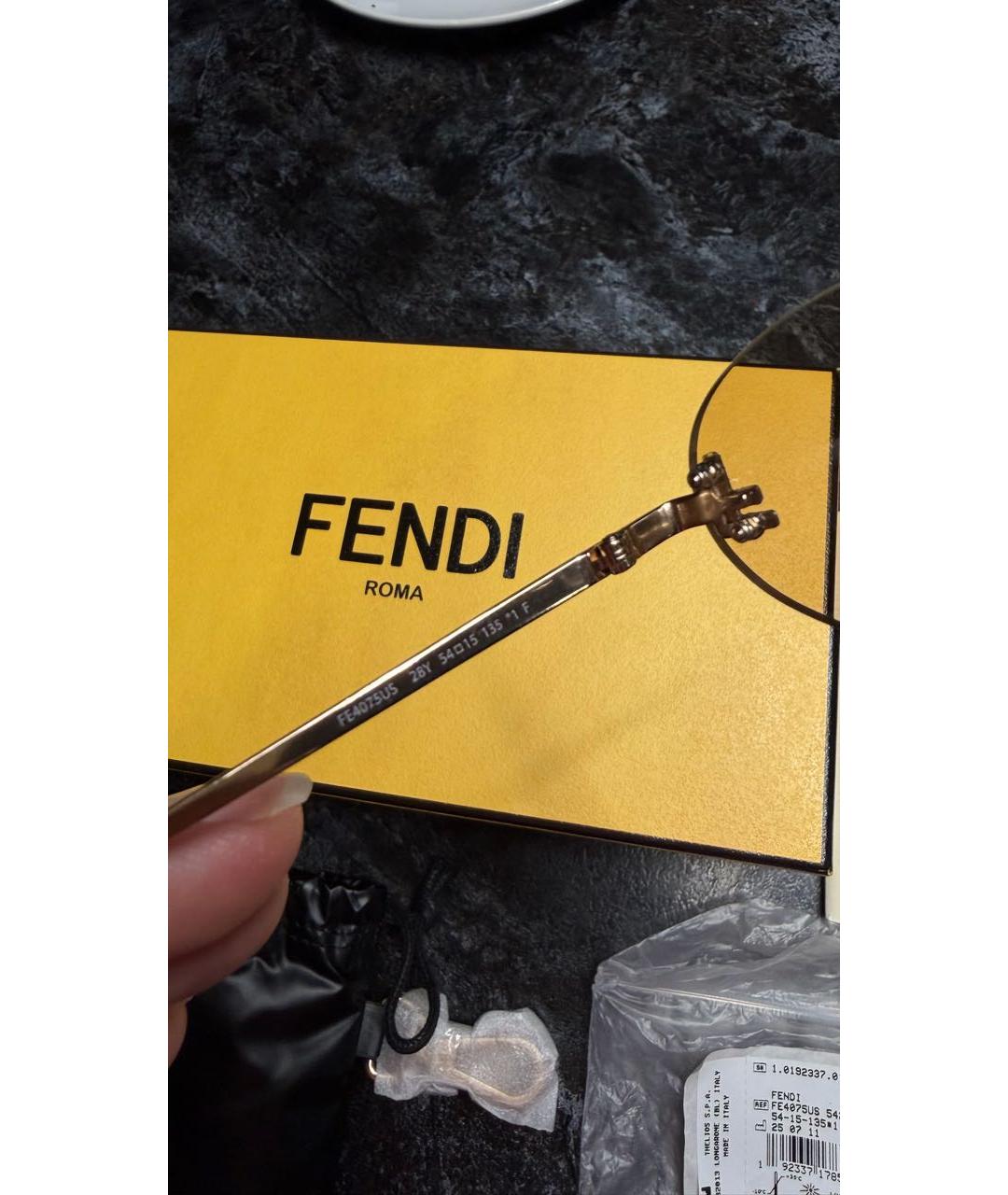 FENDI Бежевые металлические солнцезащитные очки, фото 6