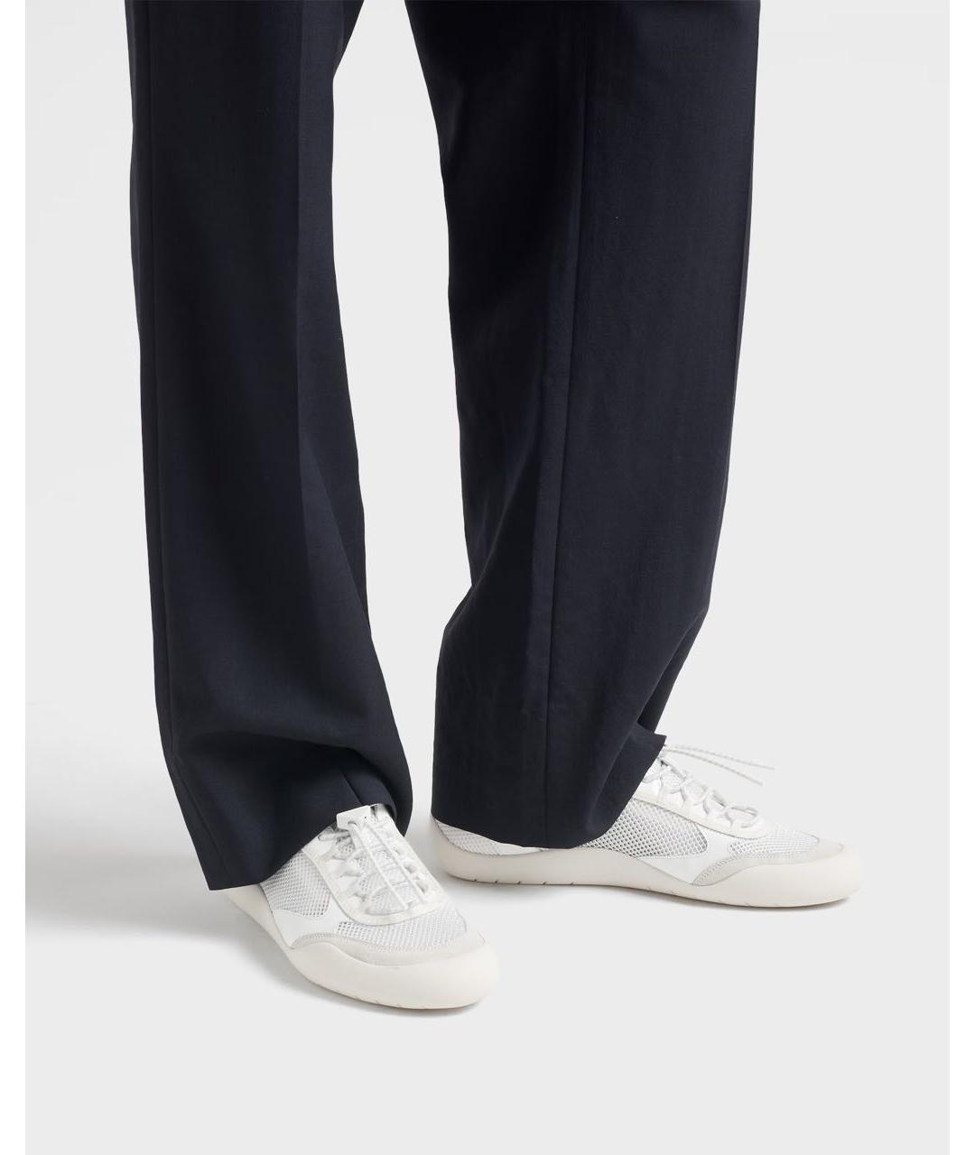 PRADA Белые кожаные низкие кроссовки / кеды, фото 3