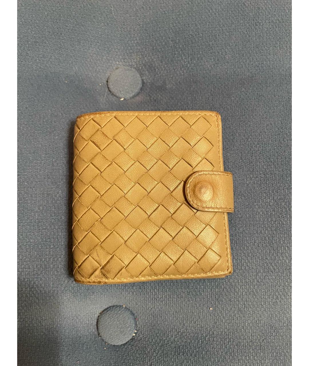 BOTTEGA VENETA Бежевый кожаный кошелек, фото 6
