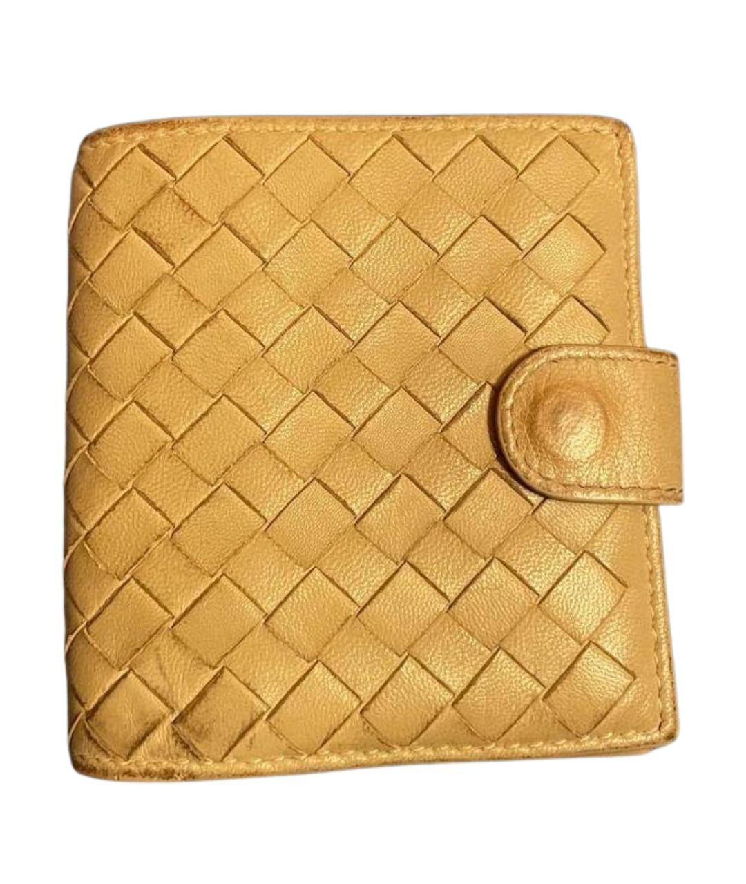 BOTTEGA VENETA Бежевый кожаный кошелек, фото 1