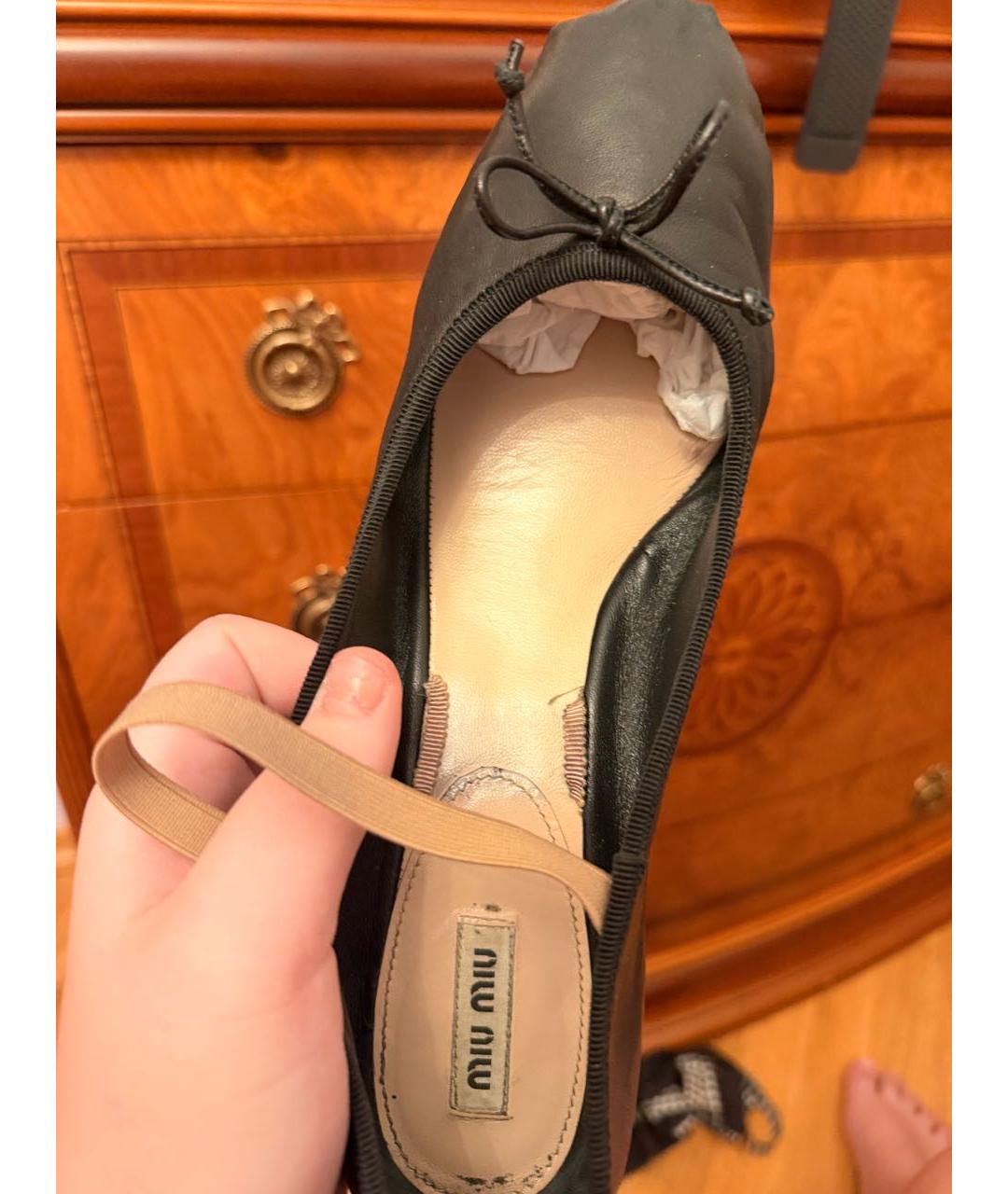 MIU MIU Черные кожаные балетки, фото 5
