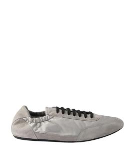 PRADA Низкие кроссовки / кеды