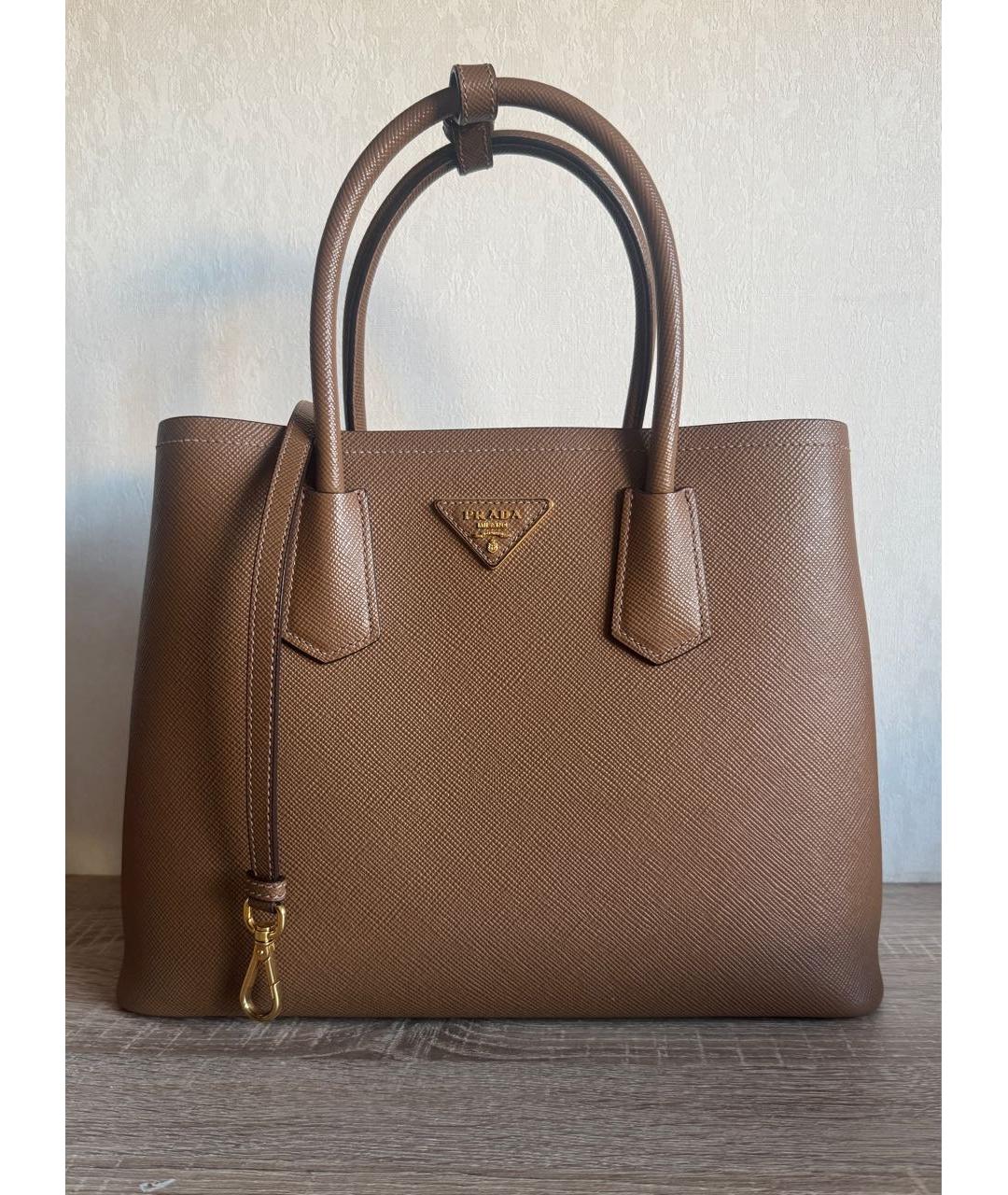 PRADA Коричневая кожаная сумка с короткими ручками, фото 9