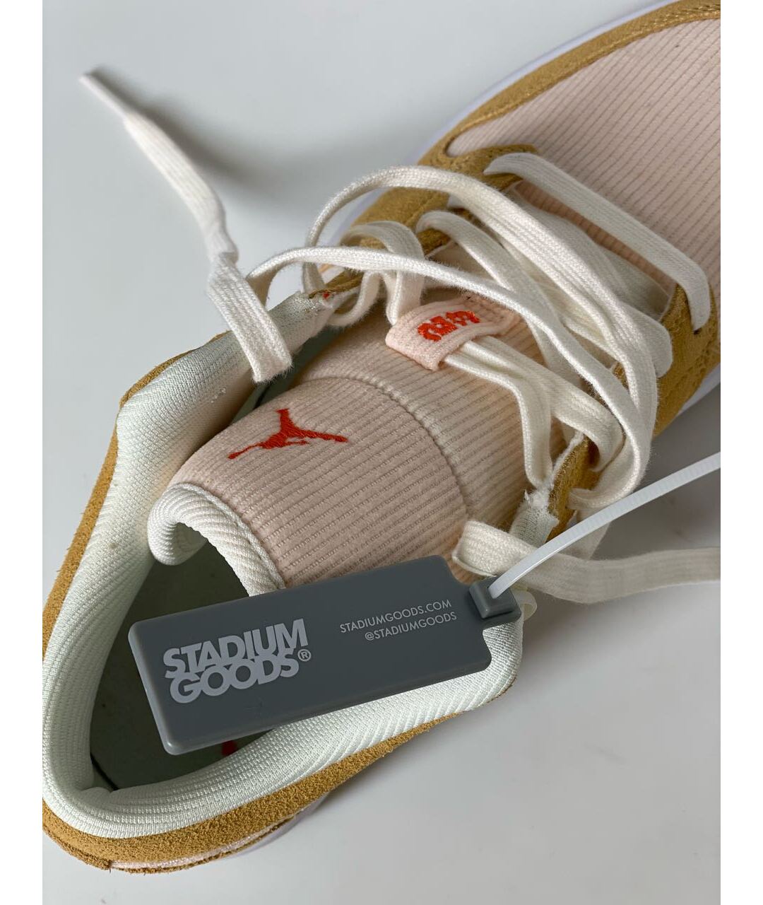 NIKE Горчичные кроссовки, фото 3