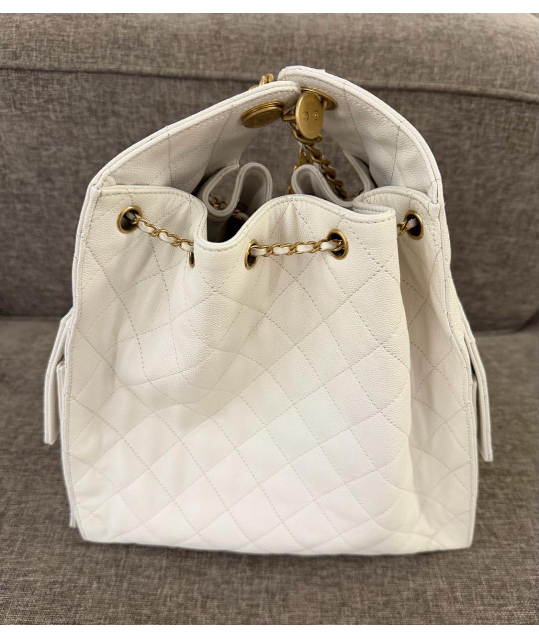 CHANEL Белая кожаная сумка через плечо, фото 2