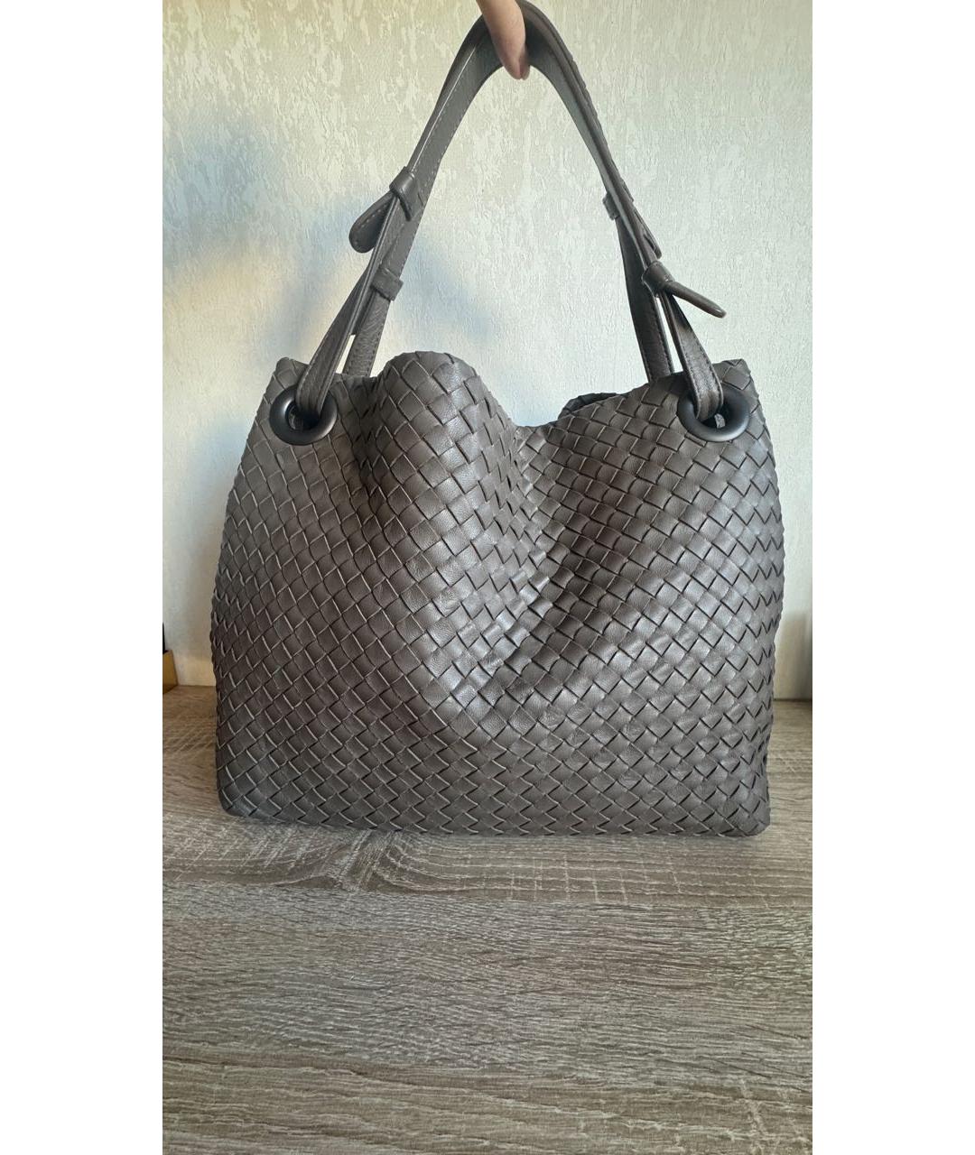 BOTTEGA VENETA Коричневая кожаная сумка тоут, фото 9